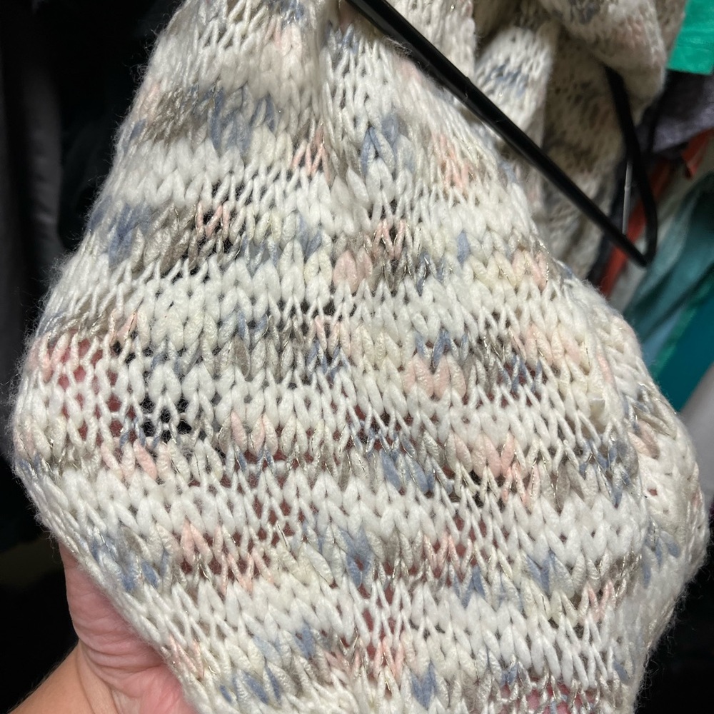 Infinity scarf - Picture 2 of 2